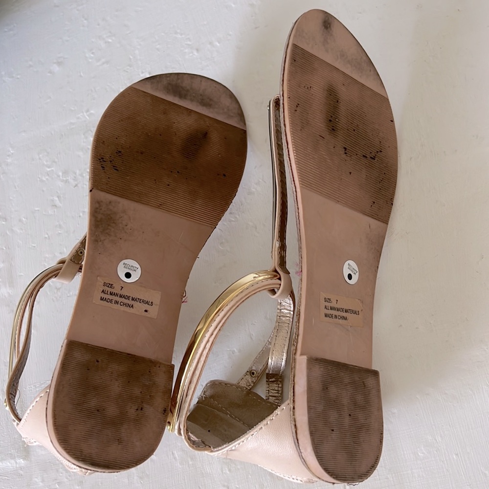 Charlotte Russe Sandals - Picture 4 of 4